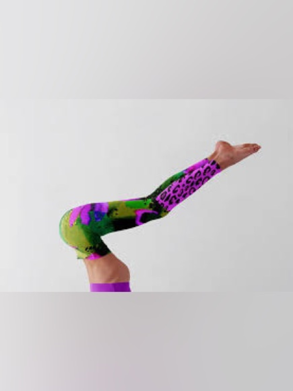 Loony Legs Wild Canvas Animal Print Leggings Green Purple Size Small